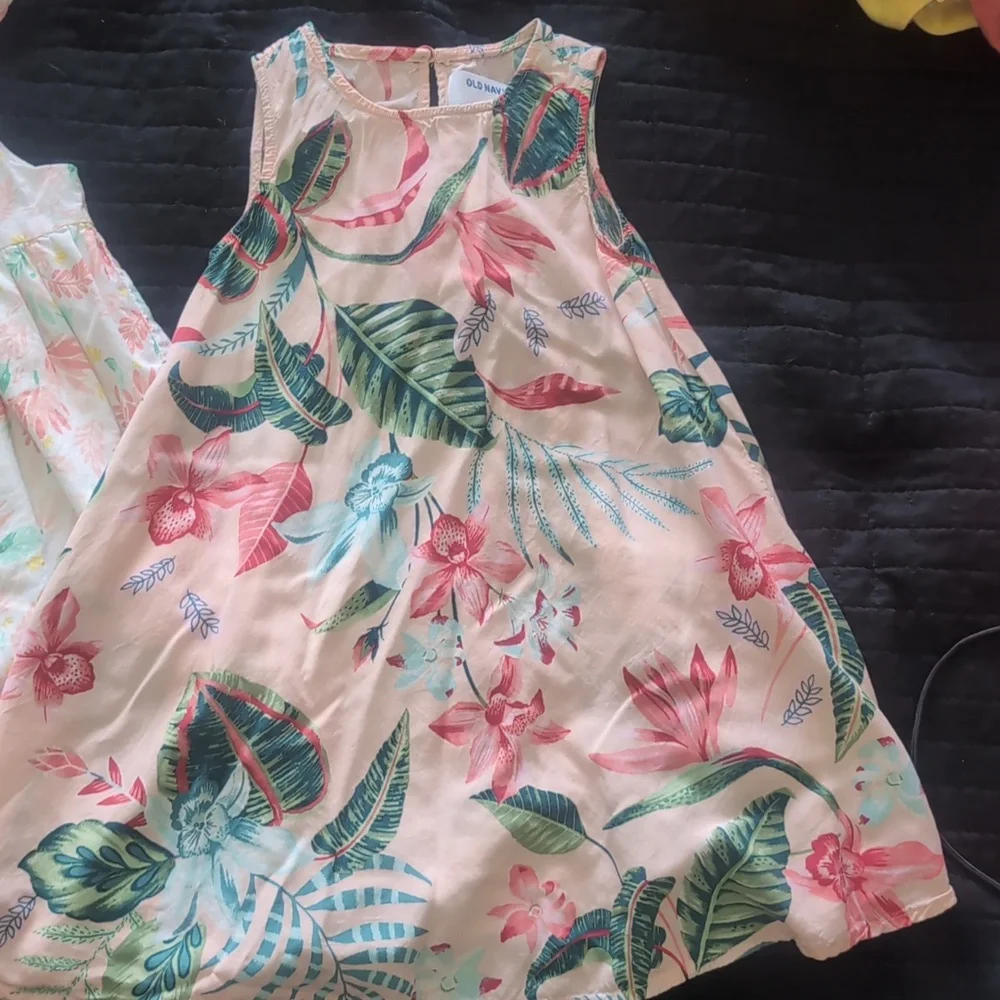 Summer dress bundle - Picture 2 of 3